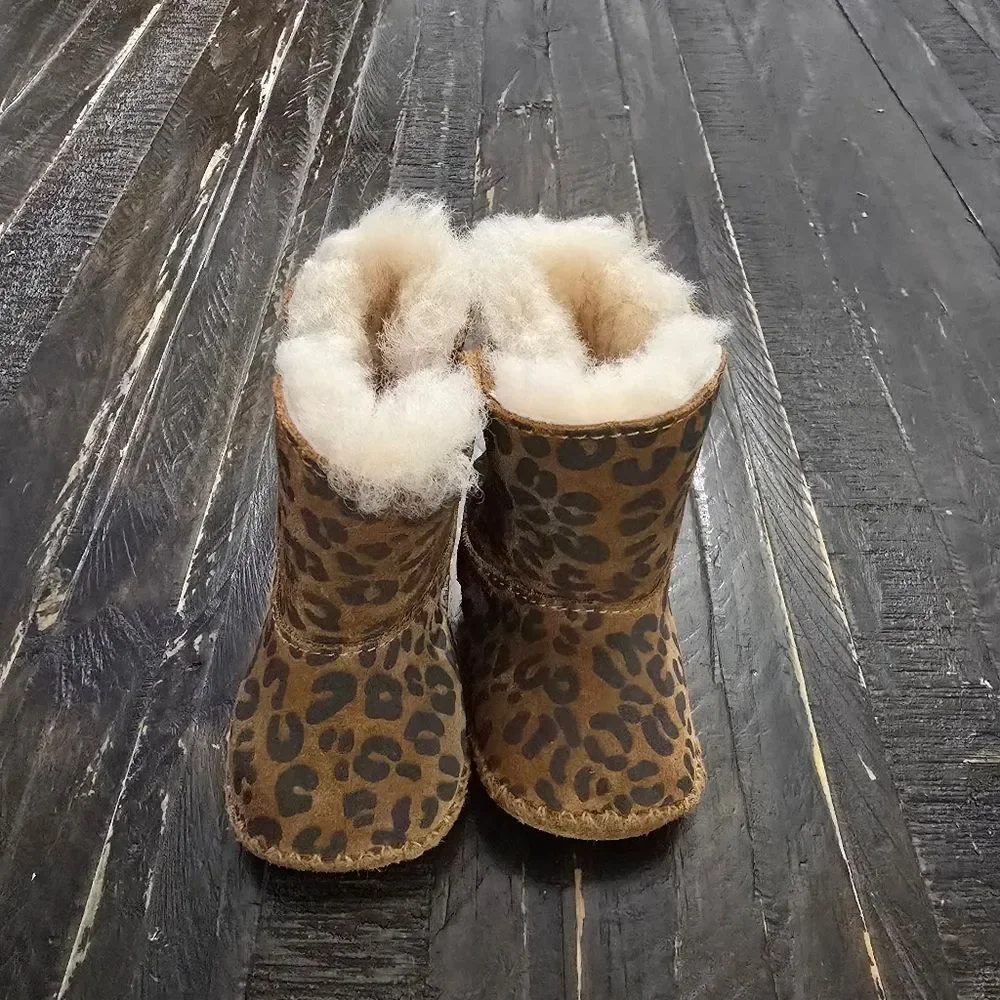 UGG Australia Brown Shearling Lined Booties Size 0/1 Infant Baby Girl